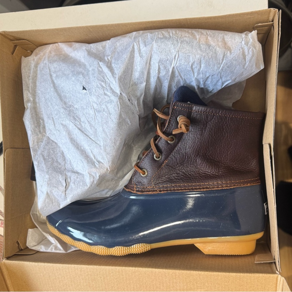 Sperry Women's Saltwater Boots - Leather | Size 11 - Duck Boots